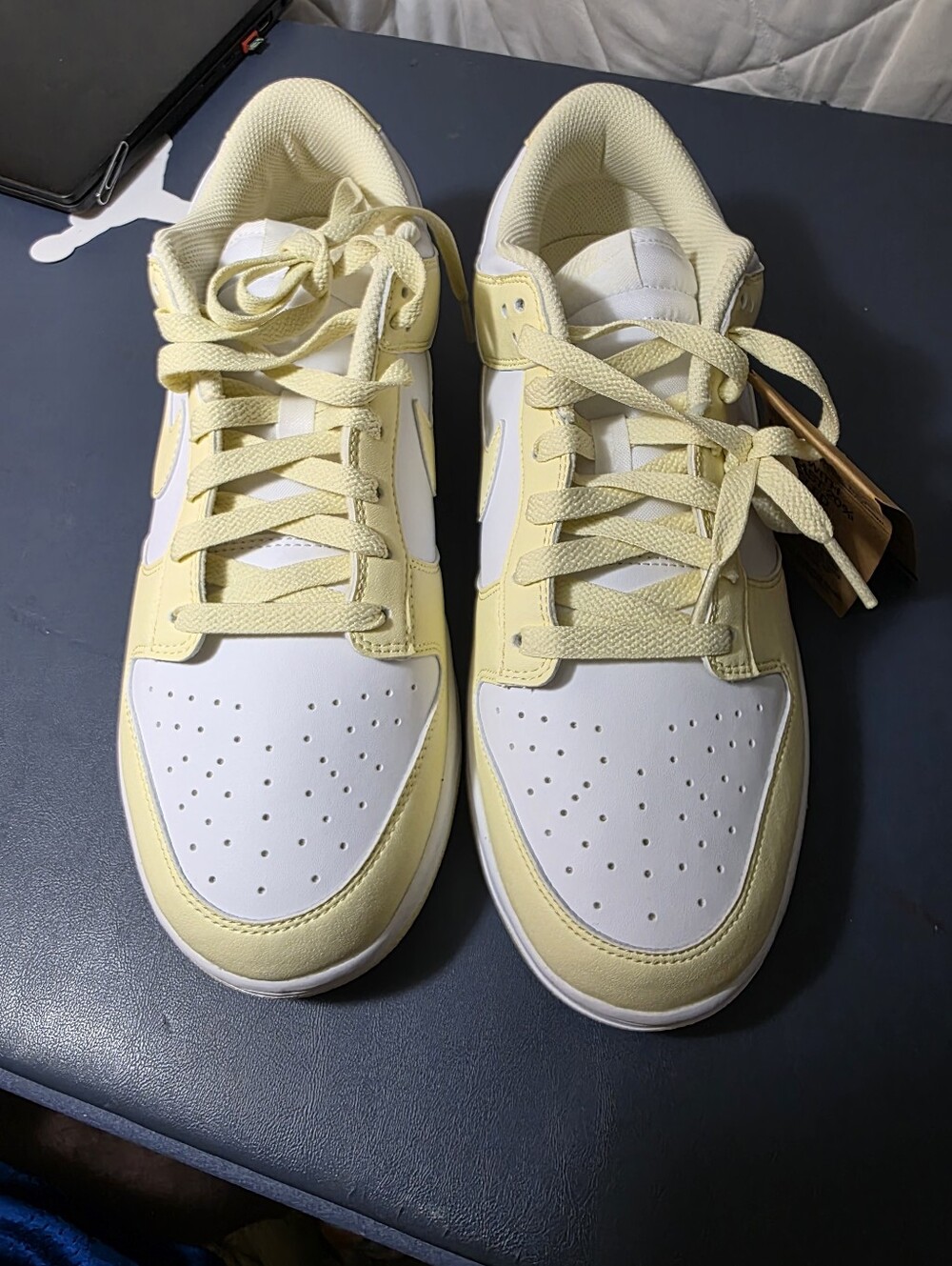 NikeDunk  Low Next Nature Sneakers in White and Cream Size 9.5m/11w.